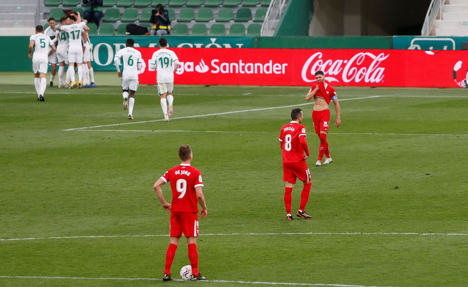 Las imágenes del Elche-Sevilla