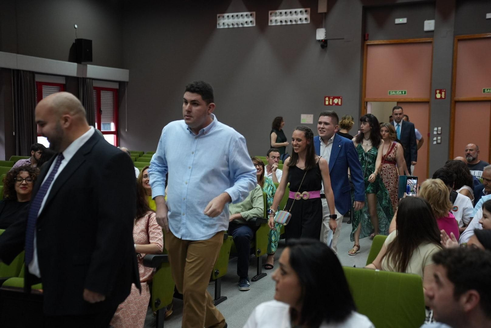 Las imágenes de la graduación de la tercera promoción de UCOIncluye