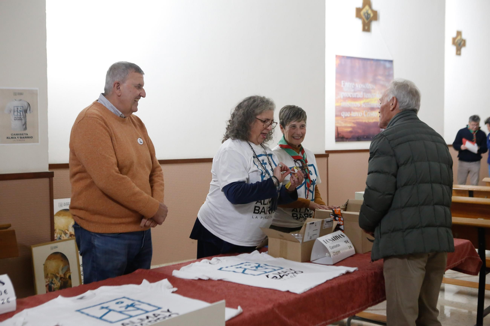 Las fotos del homenaje al padre Pedro por sus 50 años de entrega absoluta a la Piñera