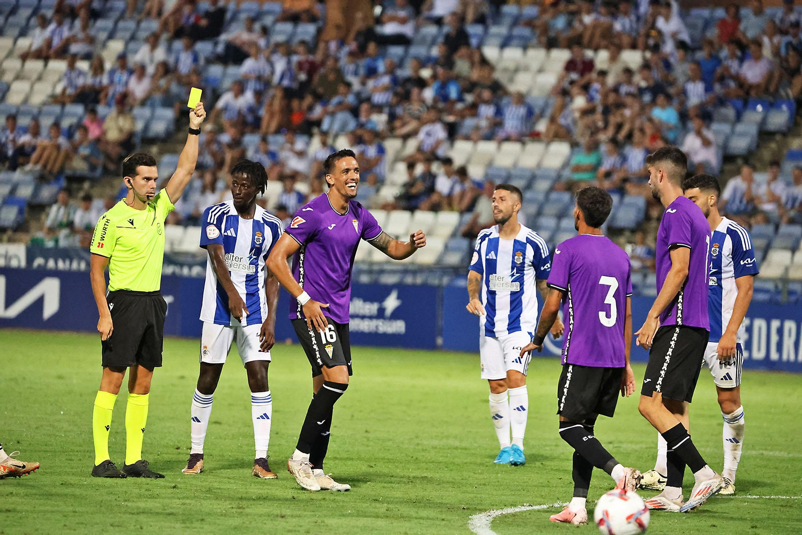 Las mejores imágenes del Trofeo Colombino entre el Recreativo de Huelva y el Córdoba CF
