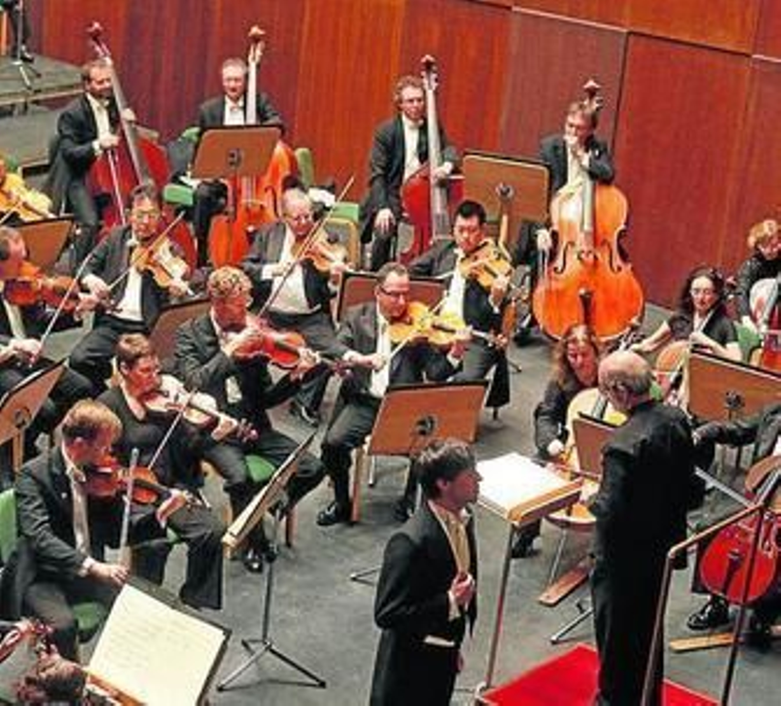 La Real Orquesta Sinfónica de Sevilla, en una actuación el año pasado en el Teatro Falla.