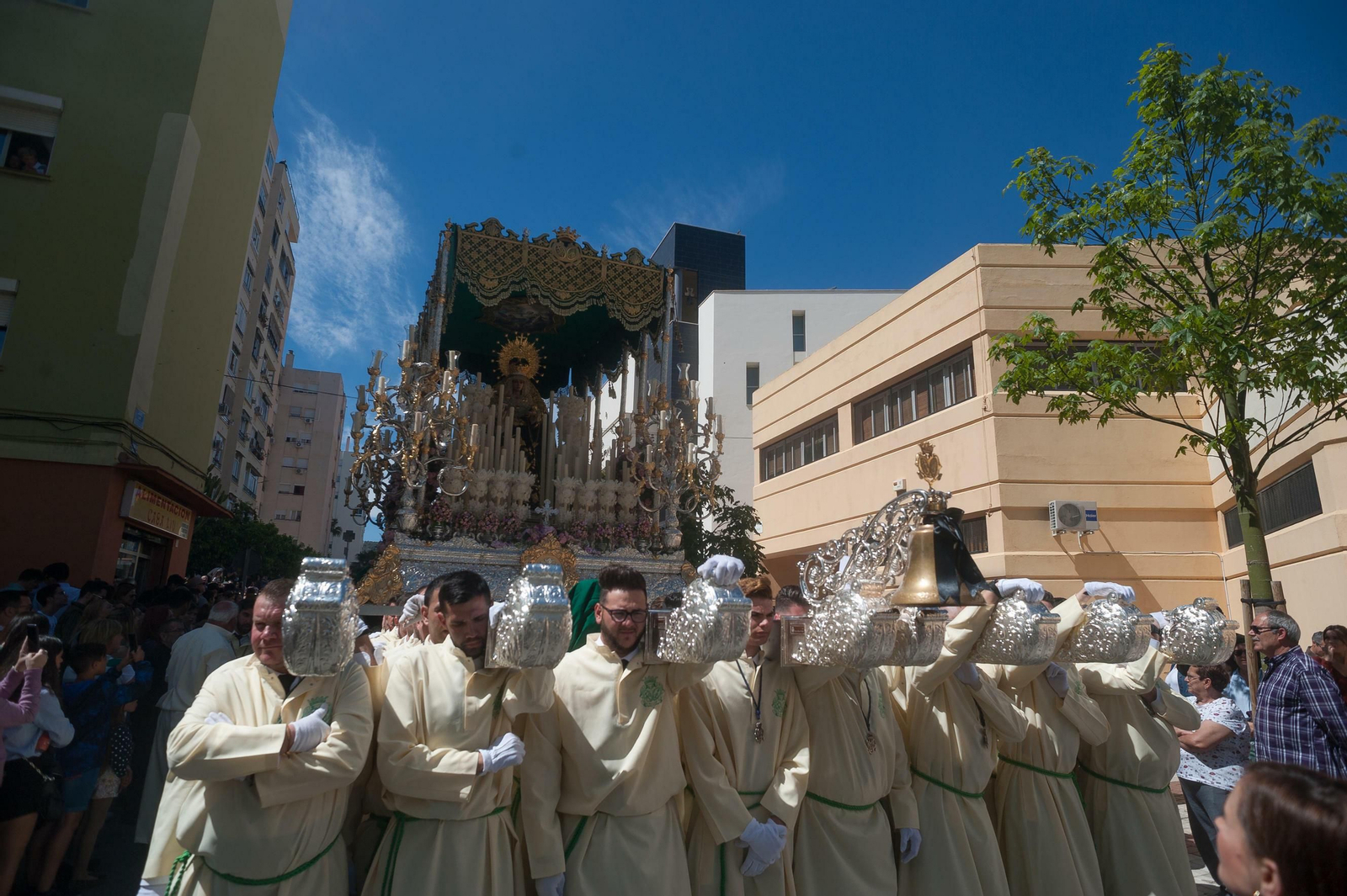 Las fotos de Nueva Esperanza en el Martes Santo en Málaga Las fotos de Nueva Esperanza en el Martes Santo en Málaga
