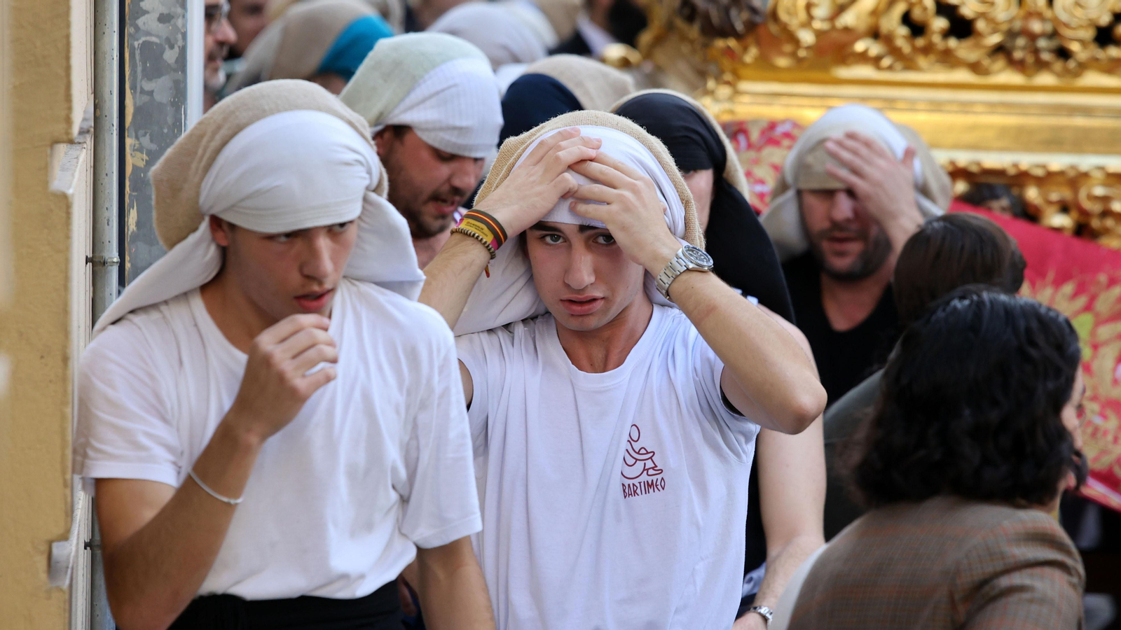 Procesión de la Virgen de la Inmaculada Concepción por las calle de Jerez