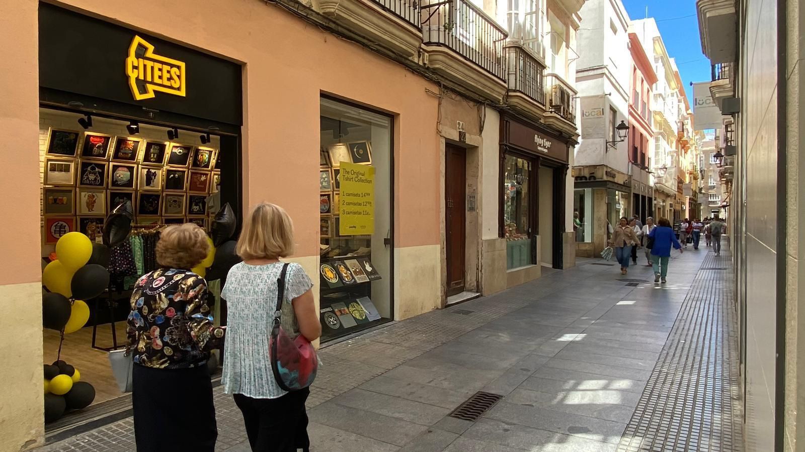 La fachada de la nueva tienda de Citees en la calle Columela.