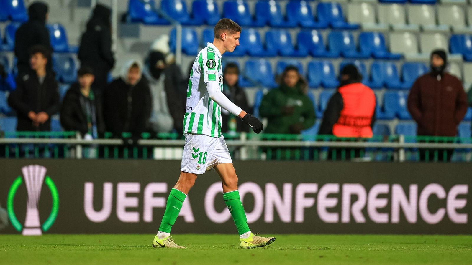 Las fotos del Mladá Boleslav - Betis de la Conference League