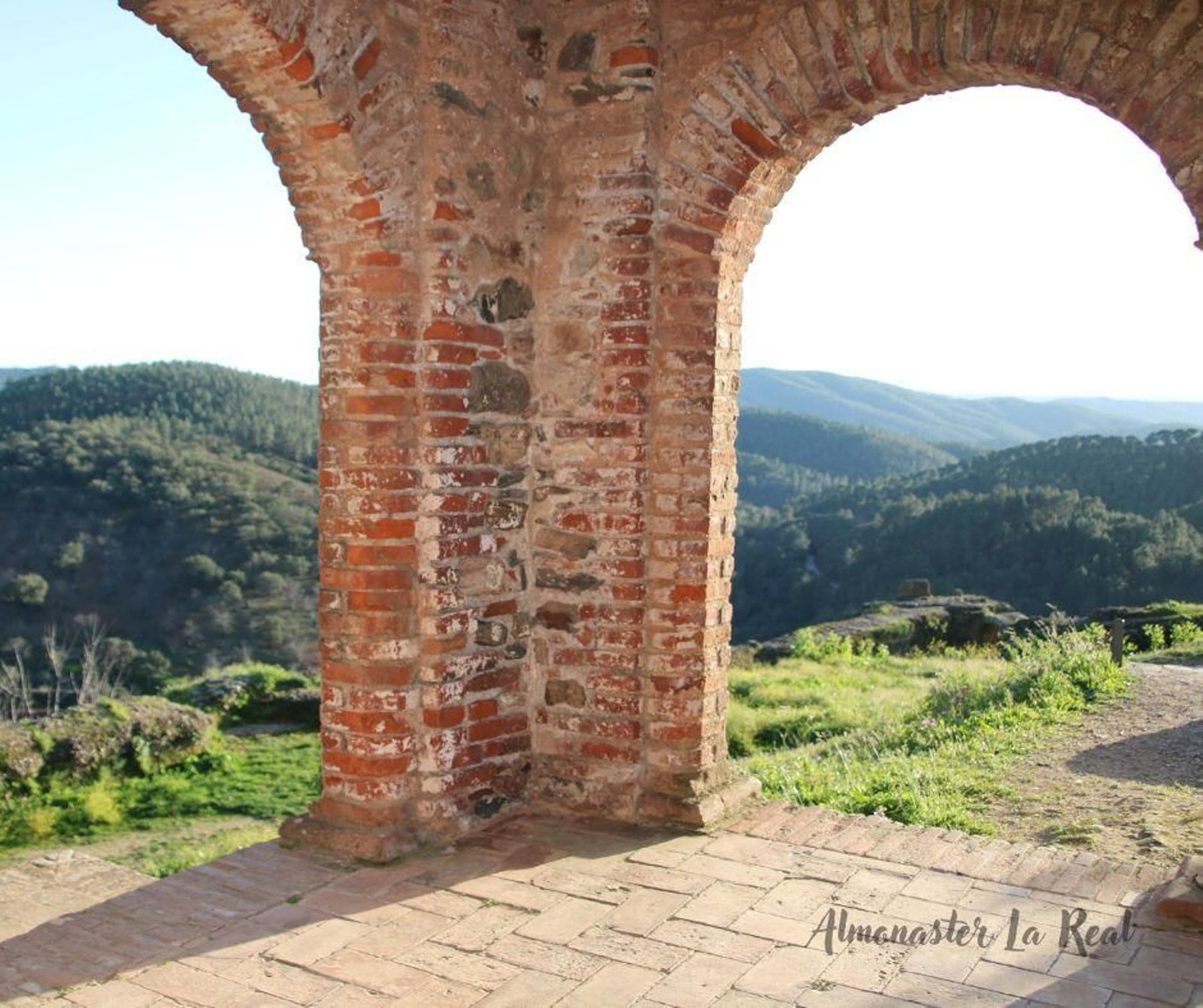 Uno de los pueblos más bonitos y visitados de España está en Huelva: "Una pequeña joya serrana" 430795806_1131734794936760_7652371542662826007_n.jpg