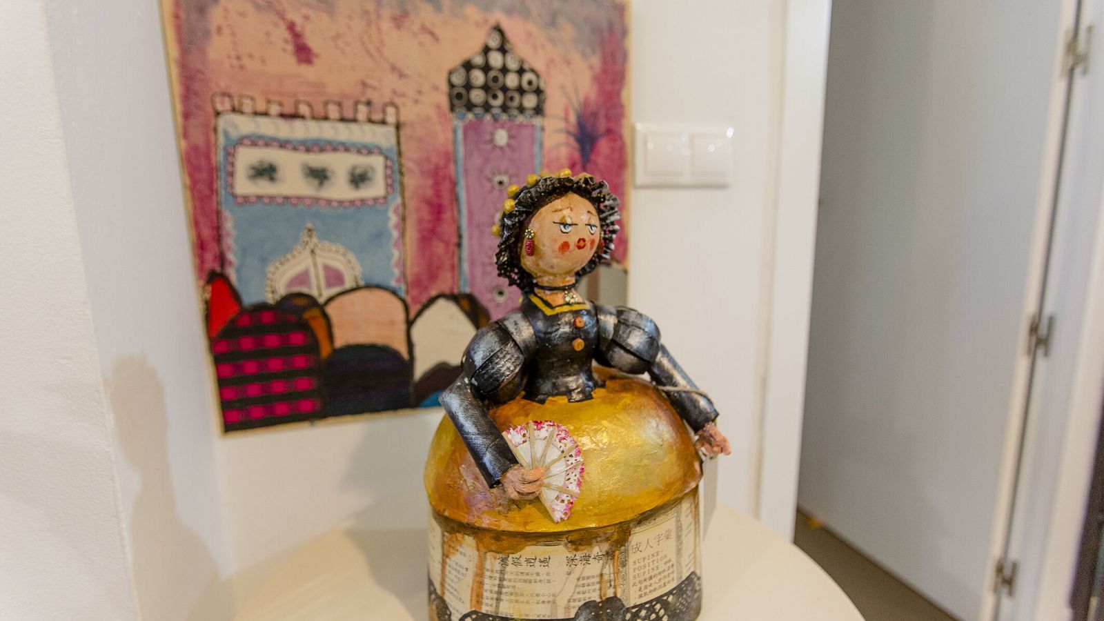 Menina piconera. Diseñada por el decorador de interiores  Onofre Conde, ornamenta uno de los espacios de la casa..