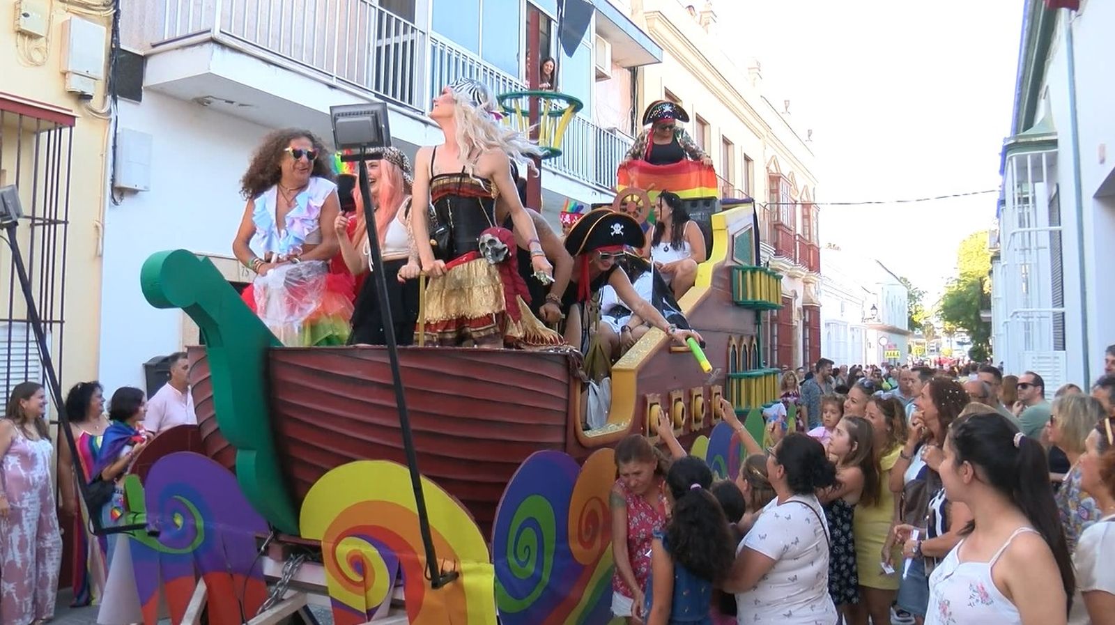 Un momento del desfile del 'Orgullo Puertorrealeño'