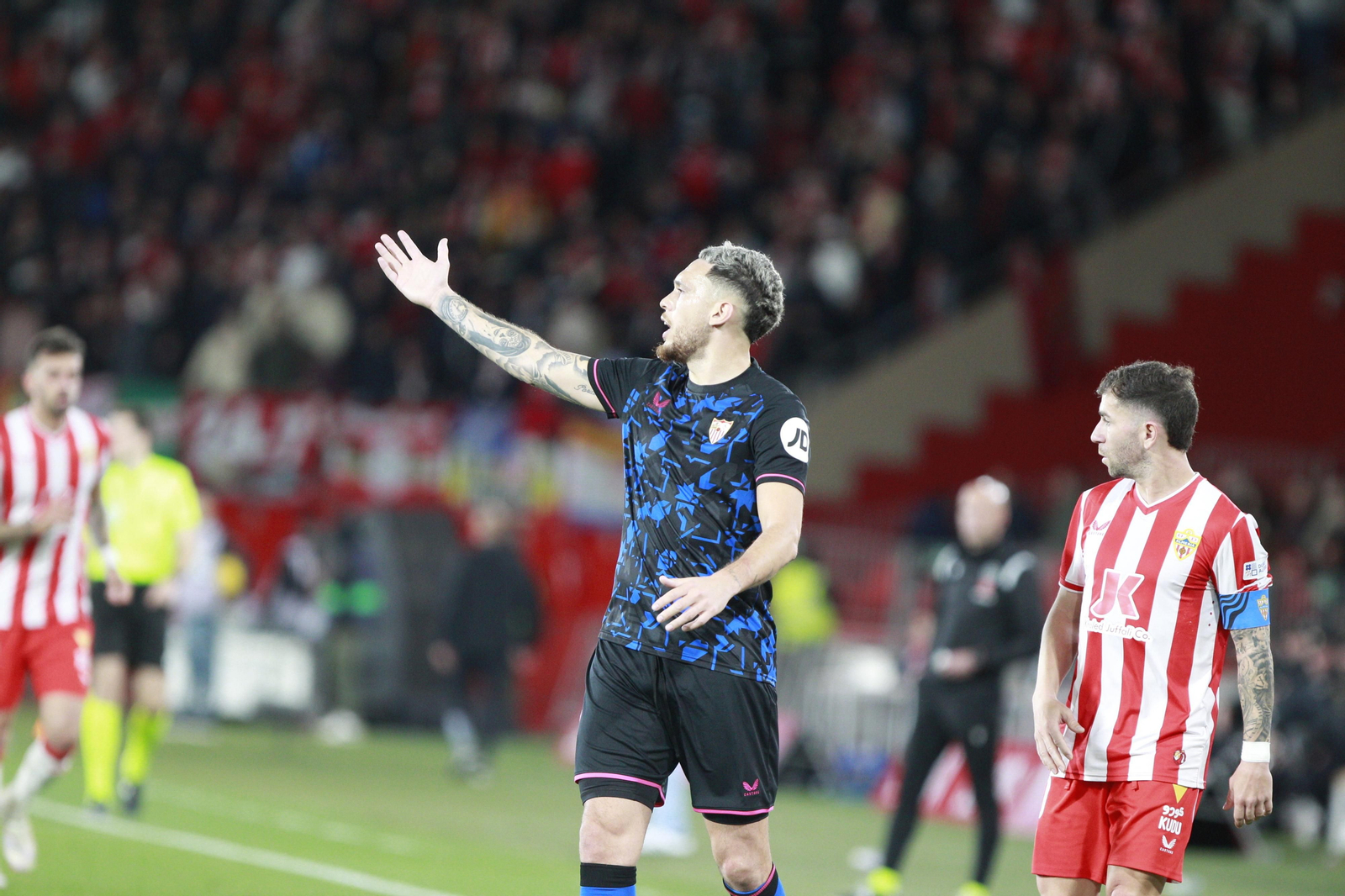 Las mejores imágenes del partido de fúbol U.D. Almería-Sevilla F.C.