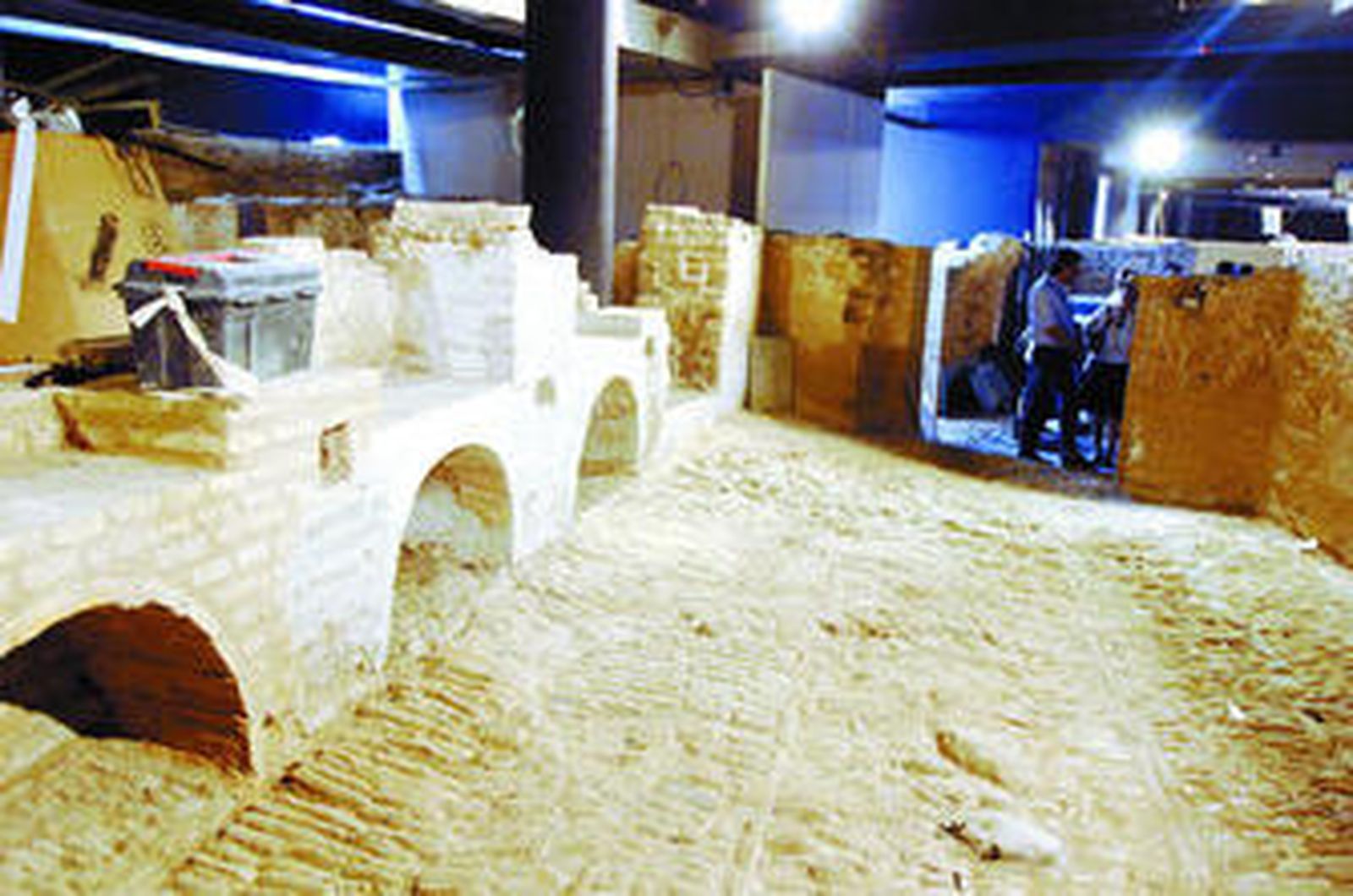 Algunos de los restos del Centro de Interpretación del Castillo de San Jorge.