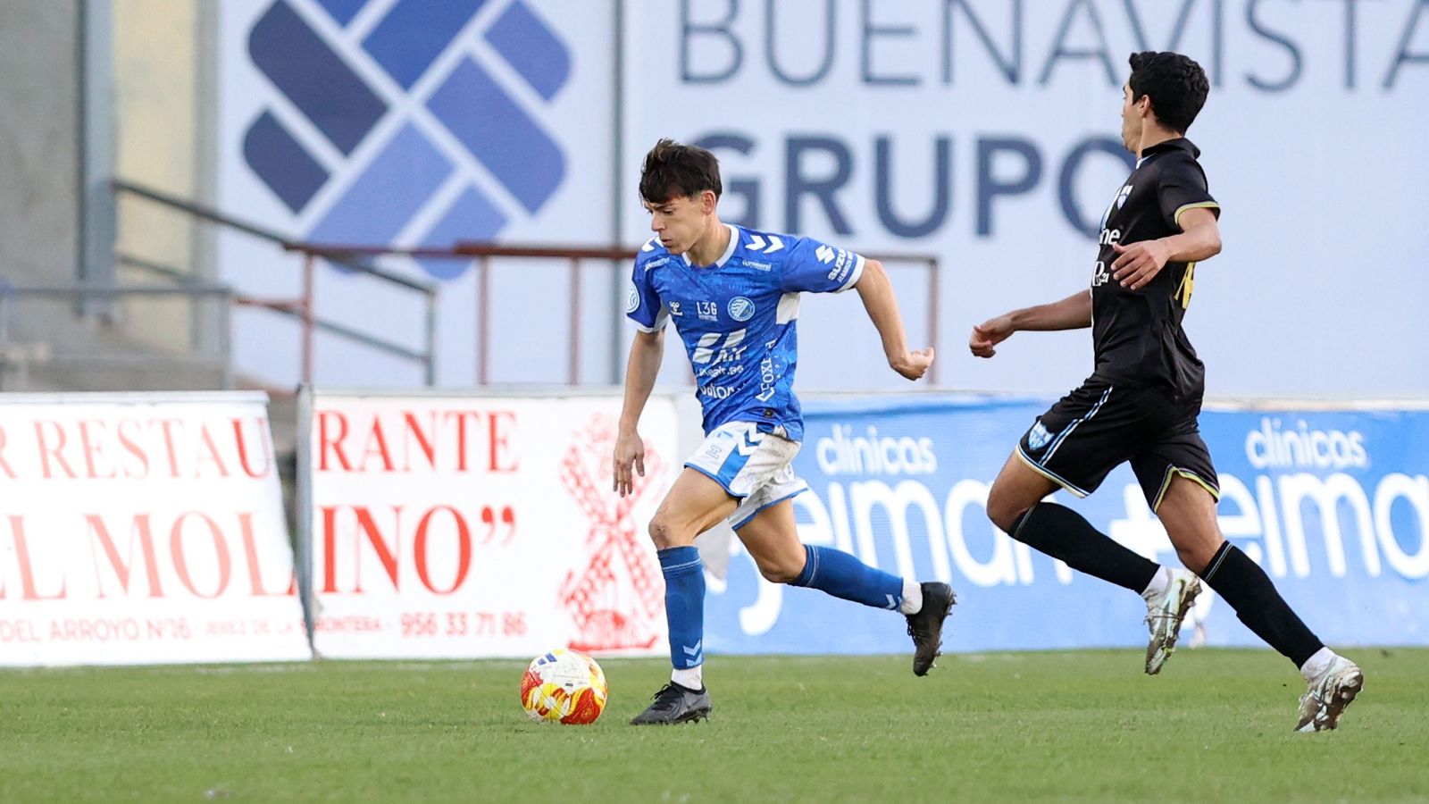 Imágenes del Xerez DFC contra La Unión Atlético en Chapín