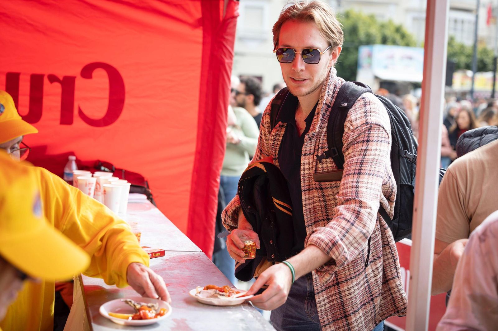Imágenes de la Ostionada este domingo en San Antonio