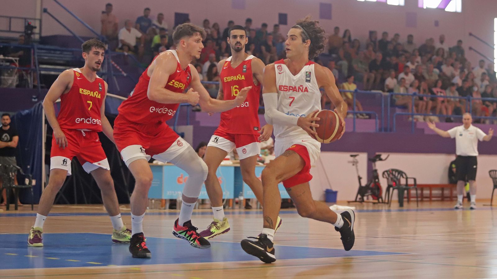 La Línea disfruta con la puesta a punto de las selecciones nacionales sub-20 y sub-22