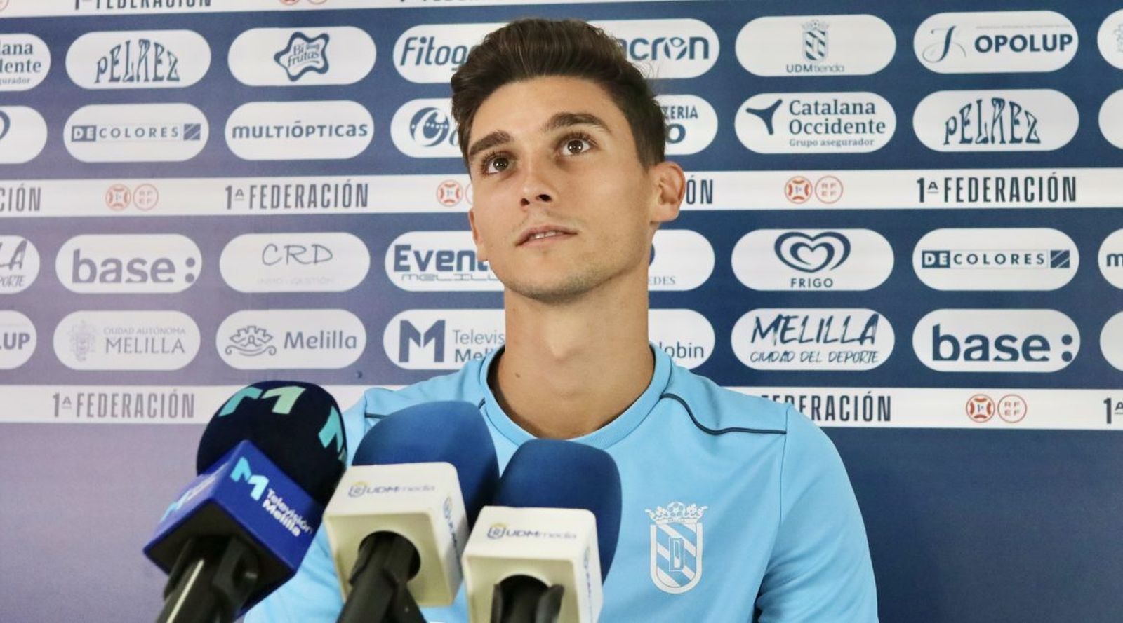 Marchena, en rueda de prensa con el Melilla.