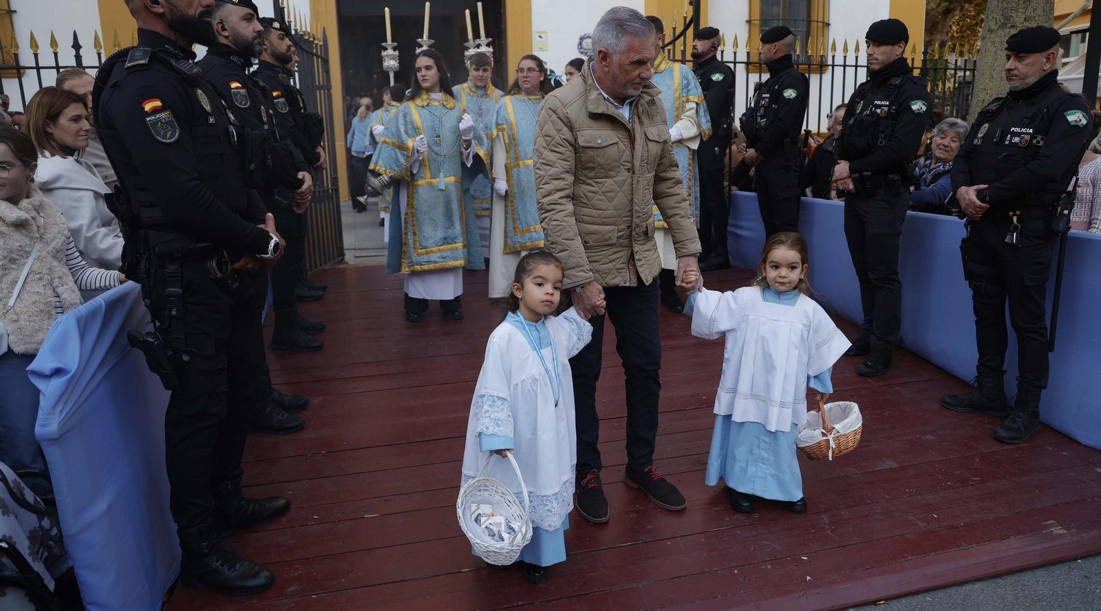 Las fotografías de la procesión de la Inmaculada Concepción en La Línea Las fotografías de la procesión de la Inmaculada Concepción en La Línea