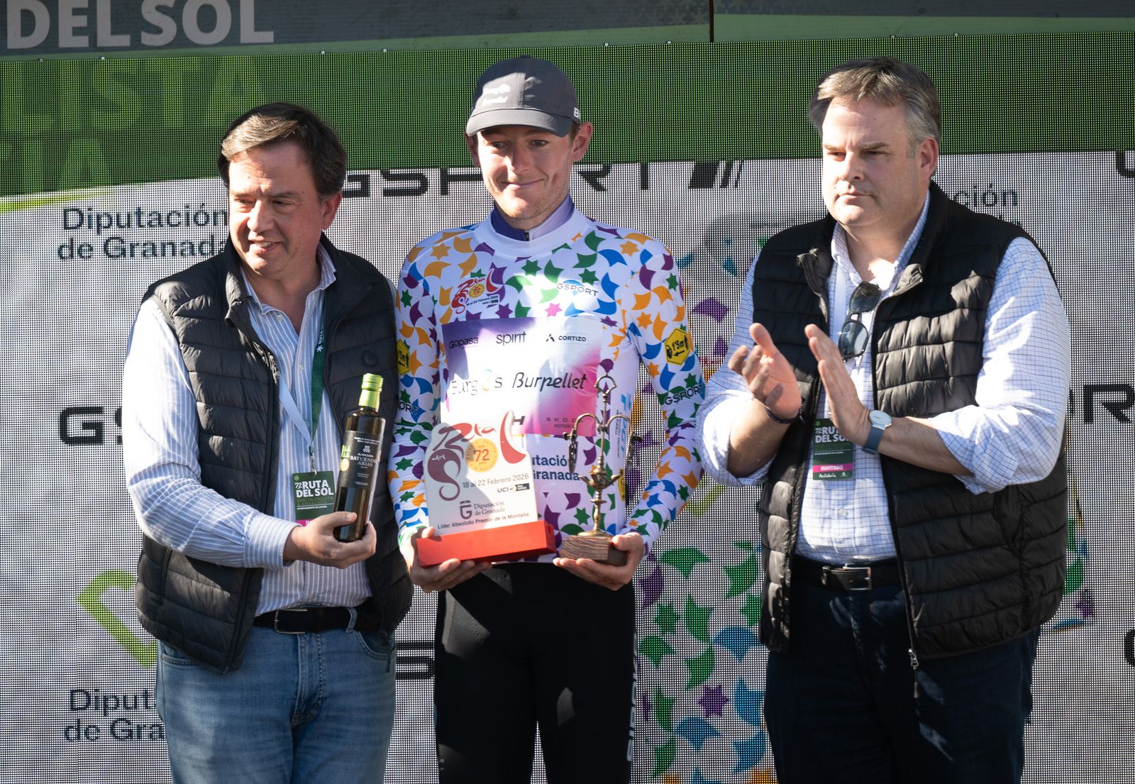 Las mejores fotos de la etapa final de la Ruta del Sol Vuelta a Andalucía con desenlace en Lucena