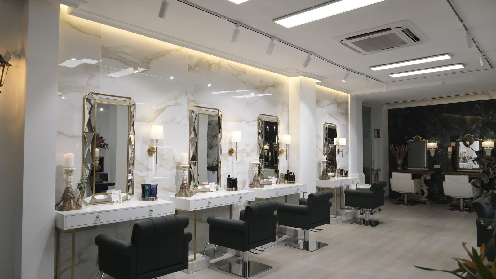 El suntuoso salón del belmezano acoge habitualmente formaciones tanto para profesionales como para clientes