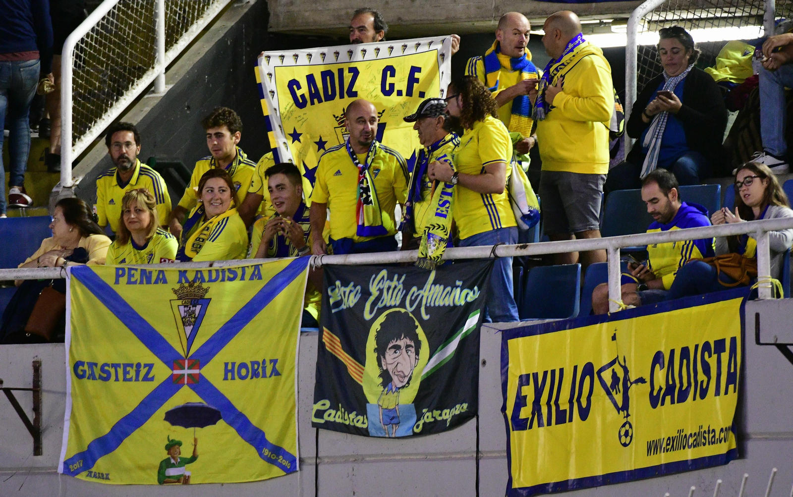Aficionados cadistas en El Sardinero el pasado viernes.