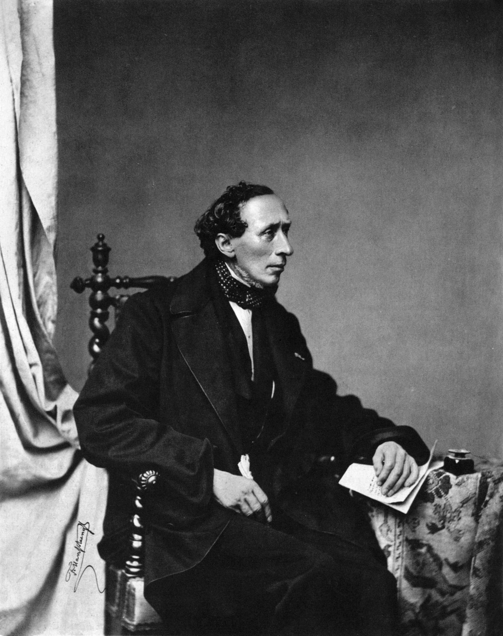 Hans Christian Andersen (Odense, 1805-Copenhague, 1875), en una fotografía tomada en 1860.