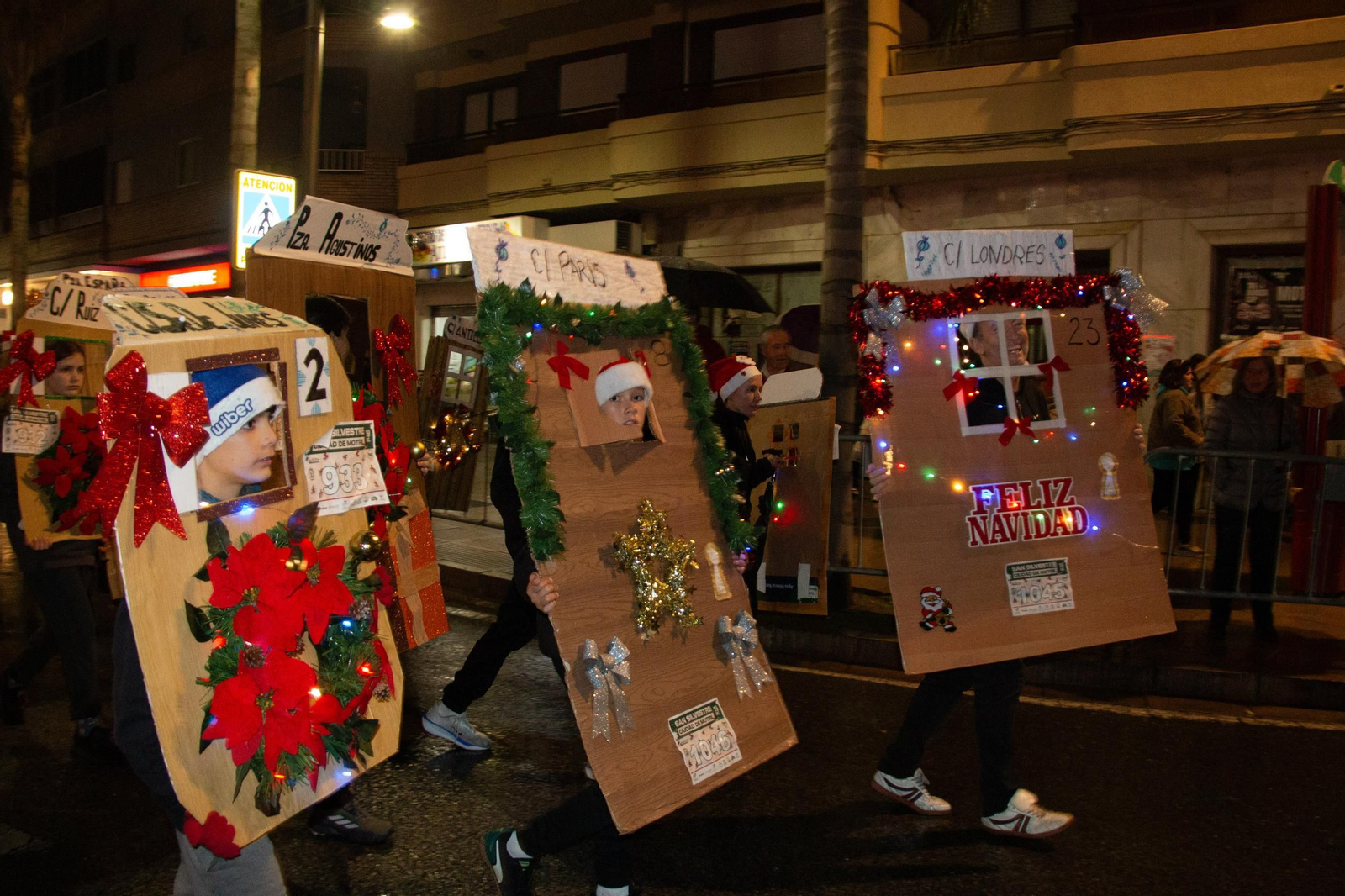 Ni la lluvia puede con la San Silvestre de Motril