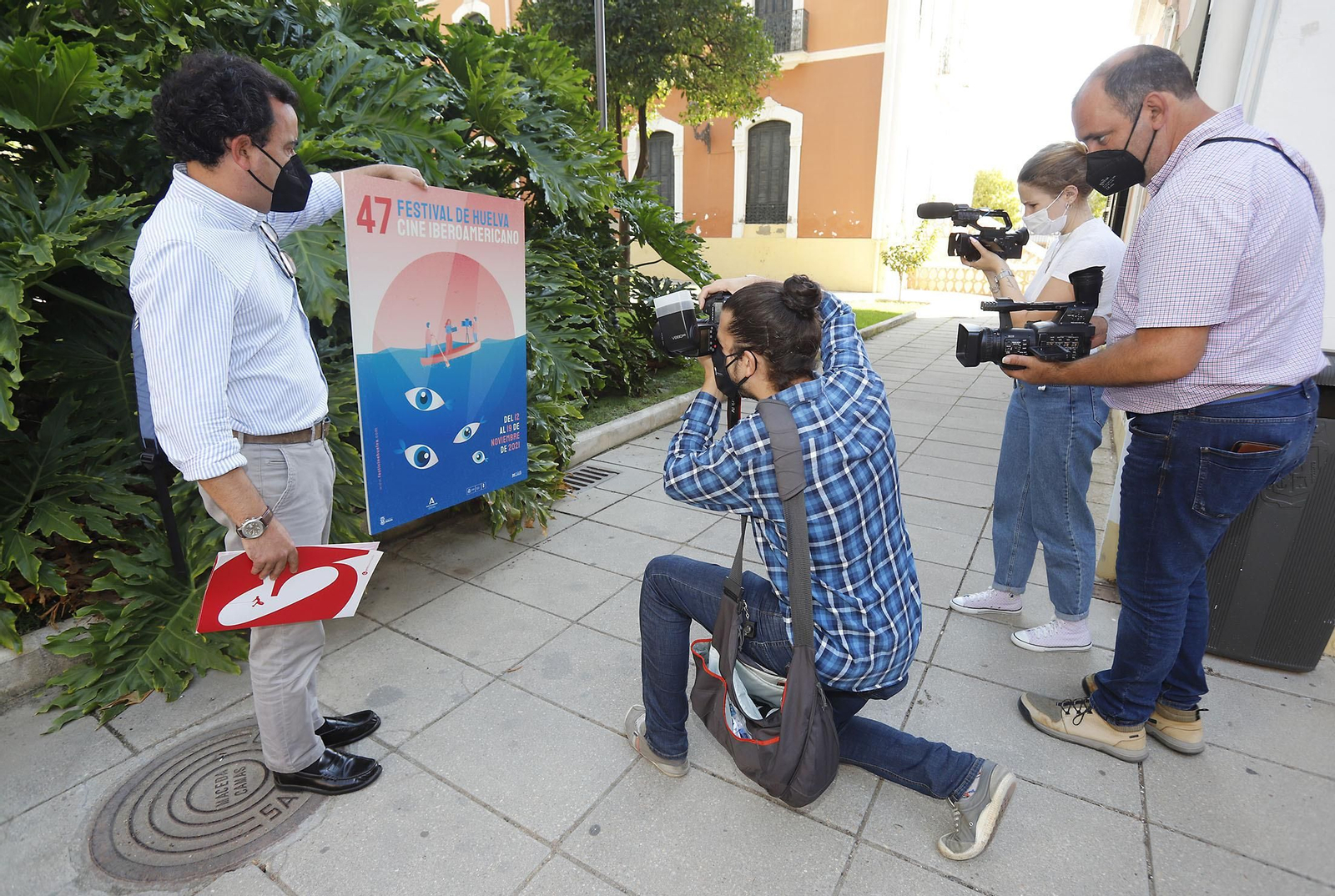 Imágenes de la presentación del cartel de la 47 edición del Festival de Cine Iberoamericano de Huelva