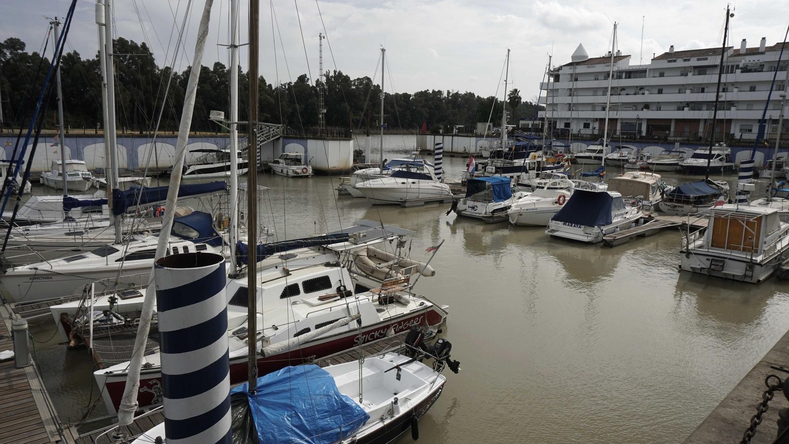 Otra perspectiva de los amarres.