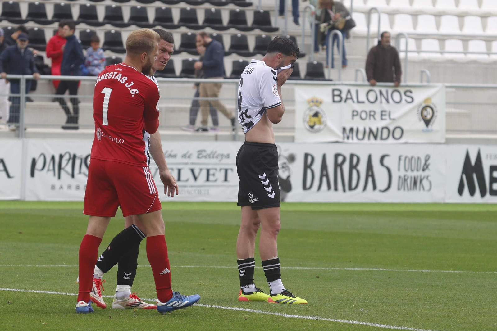 Las fotos del Balona - Linares de Segunda Federación