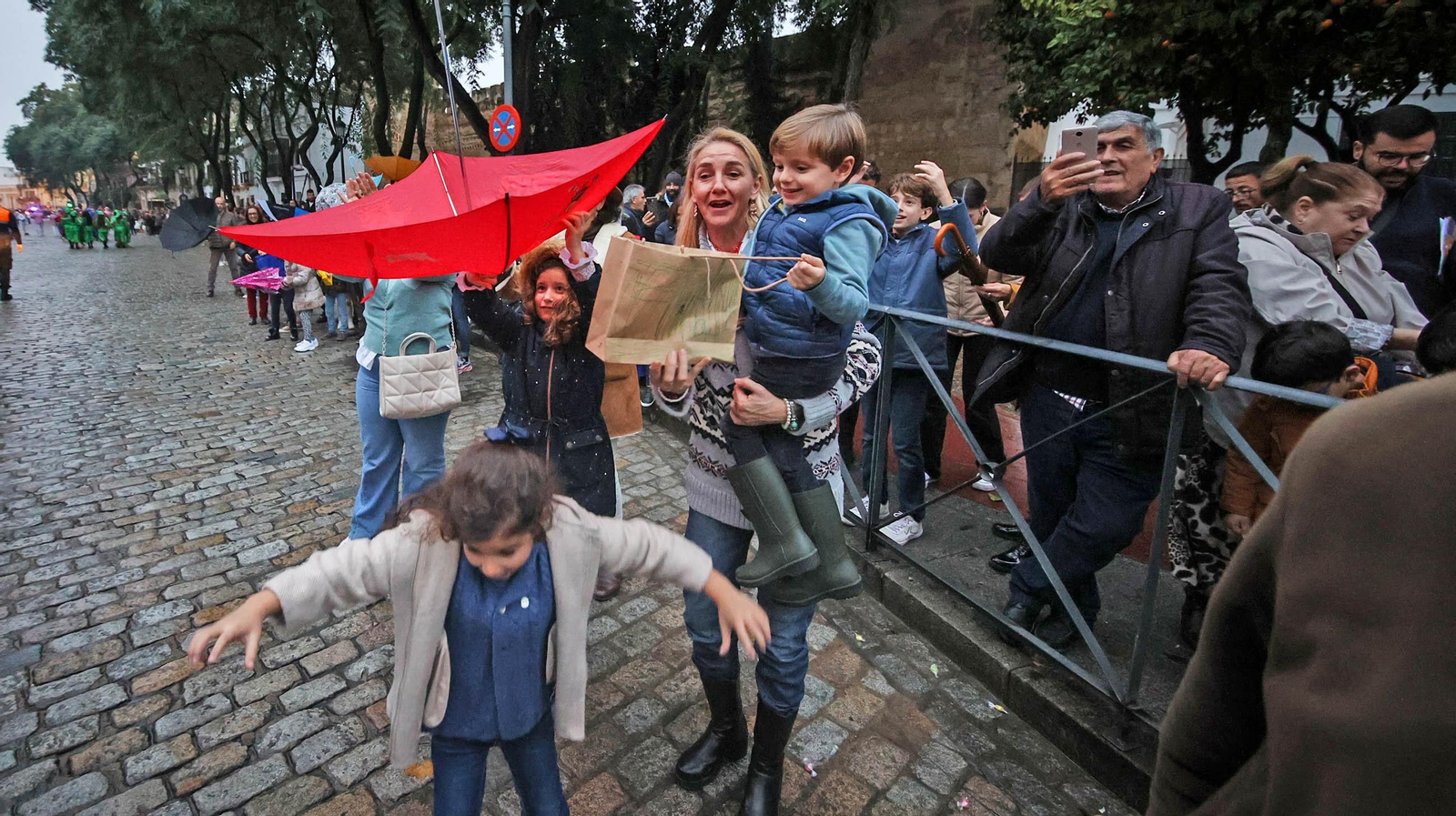 La cabalgata de la Cartera Real llega a Jerez