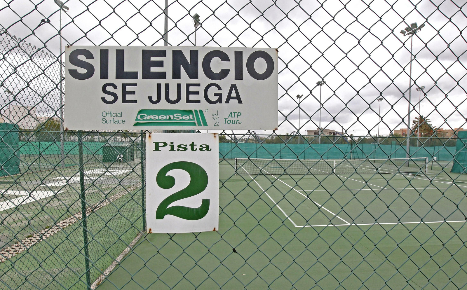 Una imagen de las pistas de tenis de Chapín.