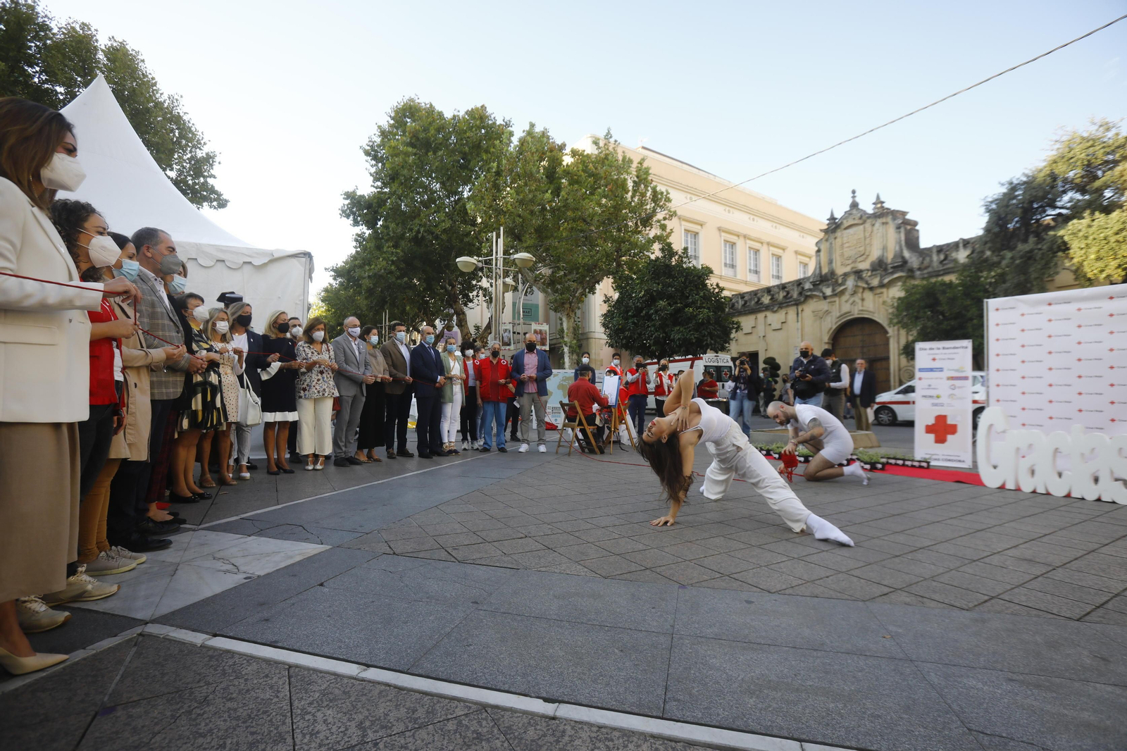 El Día de la Banderia de Cruz Roja en Córdoba, en imágenes