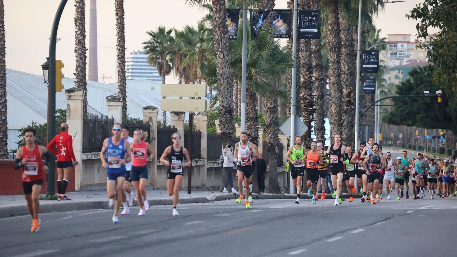 Las mejores fotos de la Maratón de Málaga 2024
