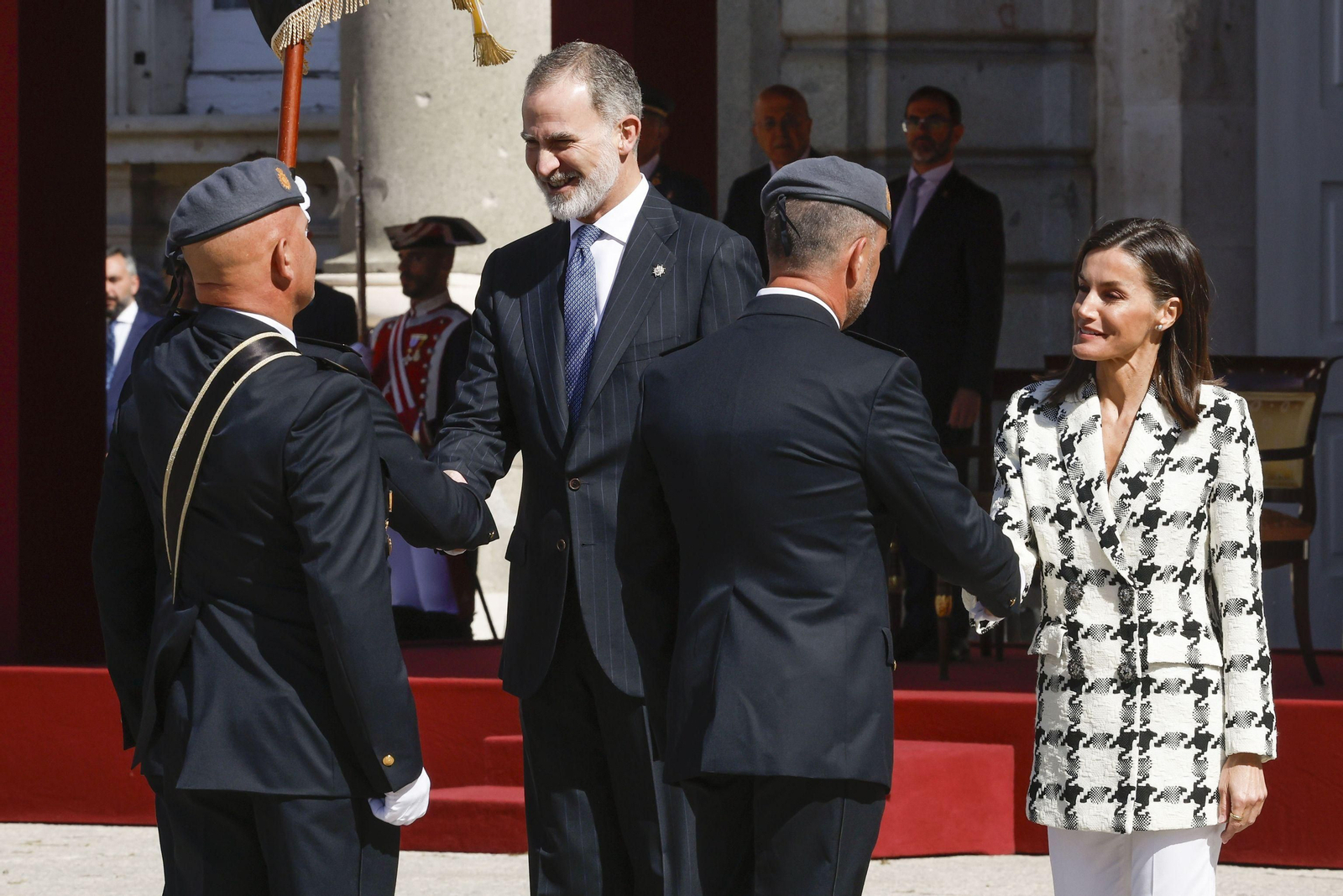 Los Reyes presiden los actos del bicentenario de la Policía Nacional