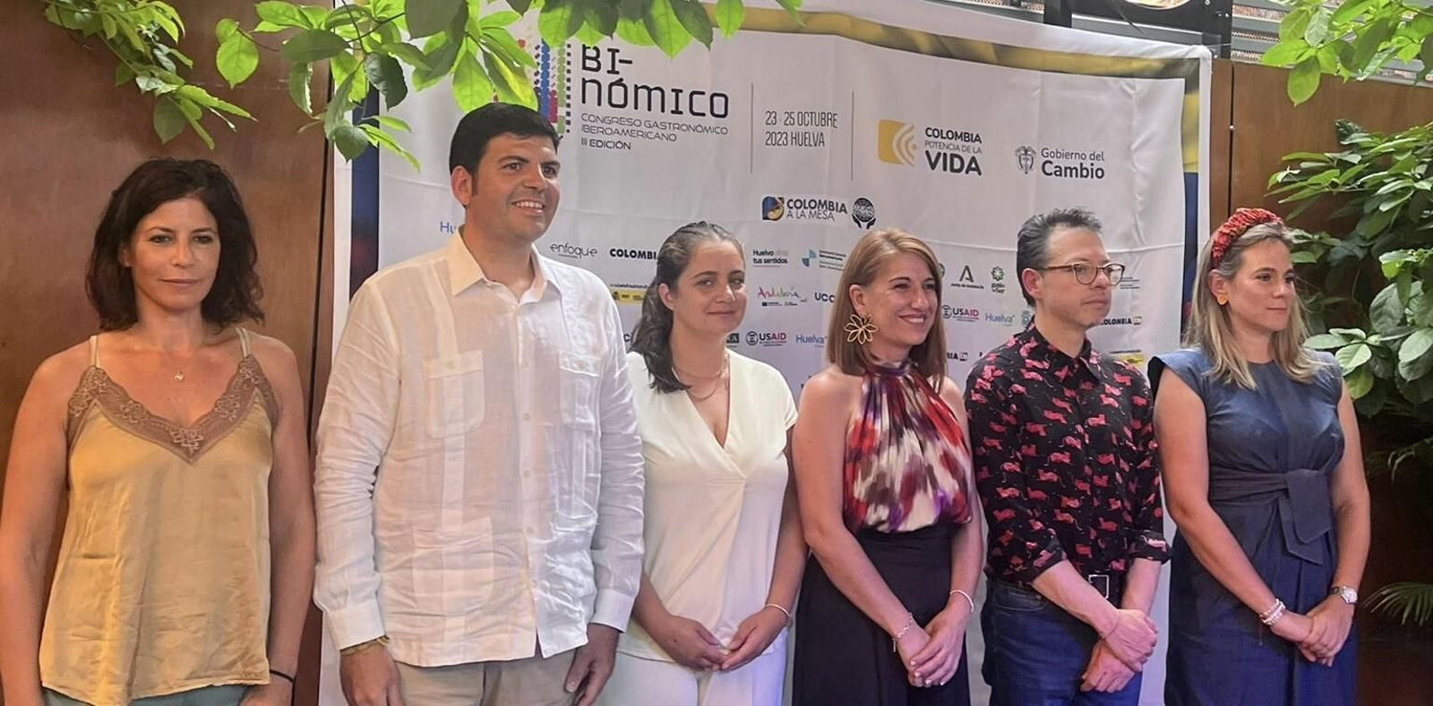 Presentación del Binómico en Cali.