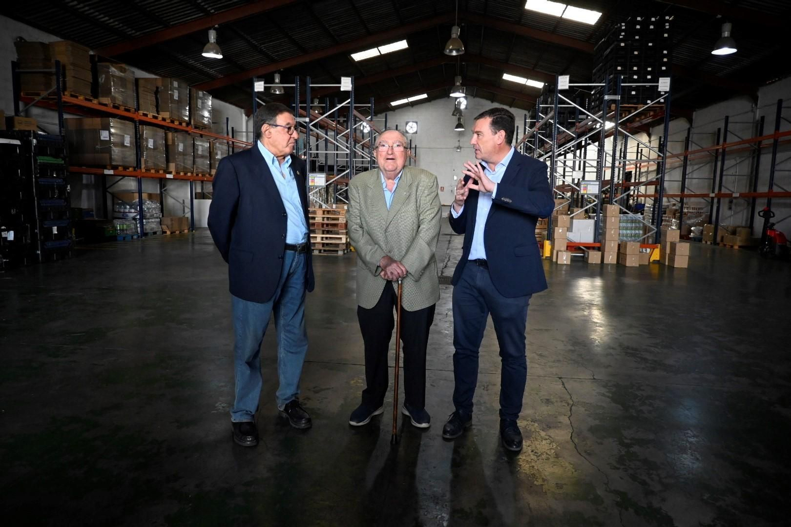El presidente del Puerto y el del Banco de Alimentos, en la presentación de la Gran Recogida.