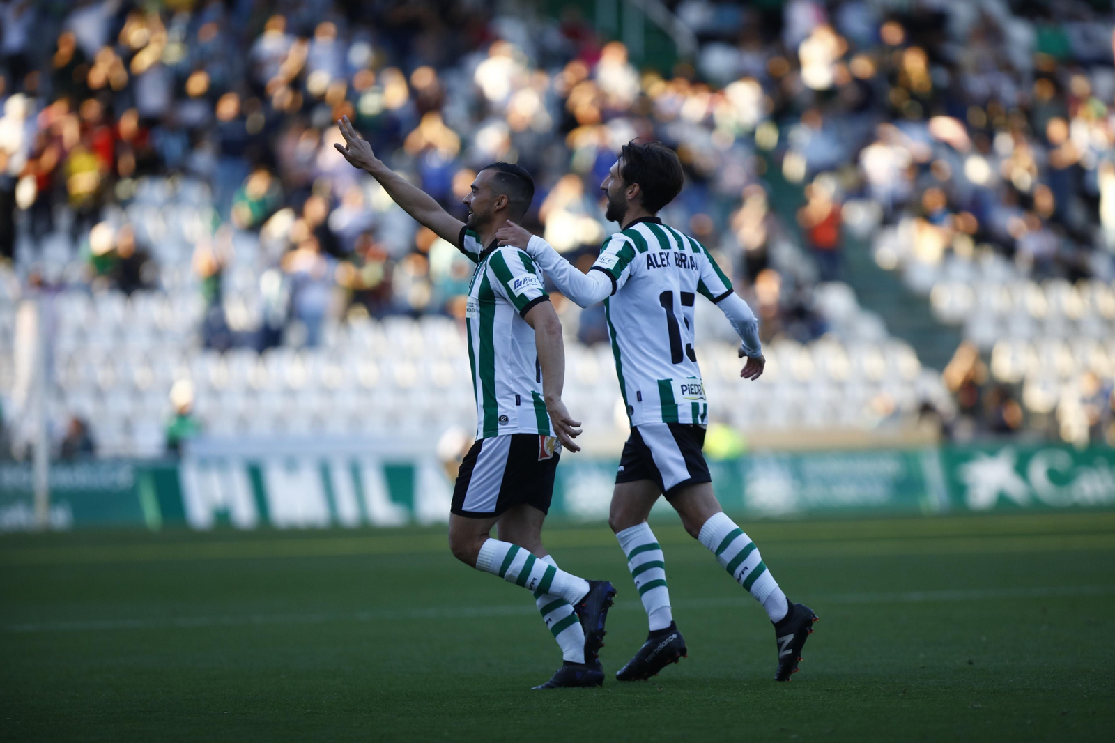 Las imágenes del triunfo del Córdoba CF ante el Villanovense