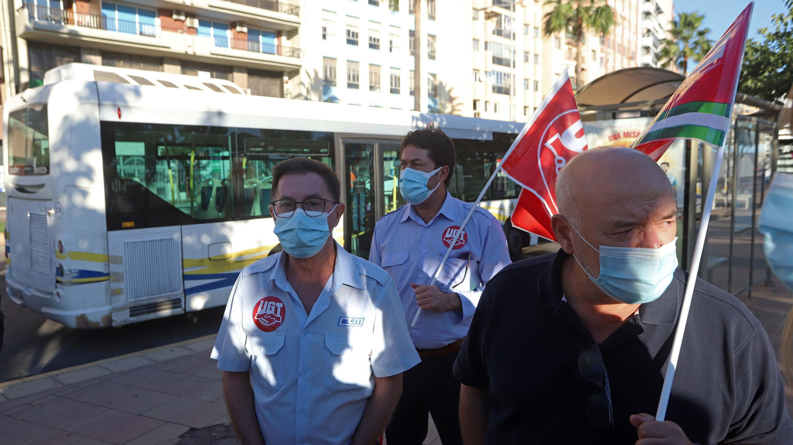 Fotos de la huelga de autobuses urbanos en Algeciras