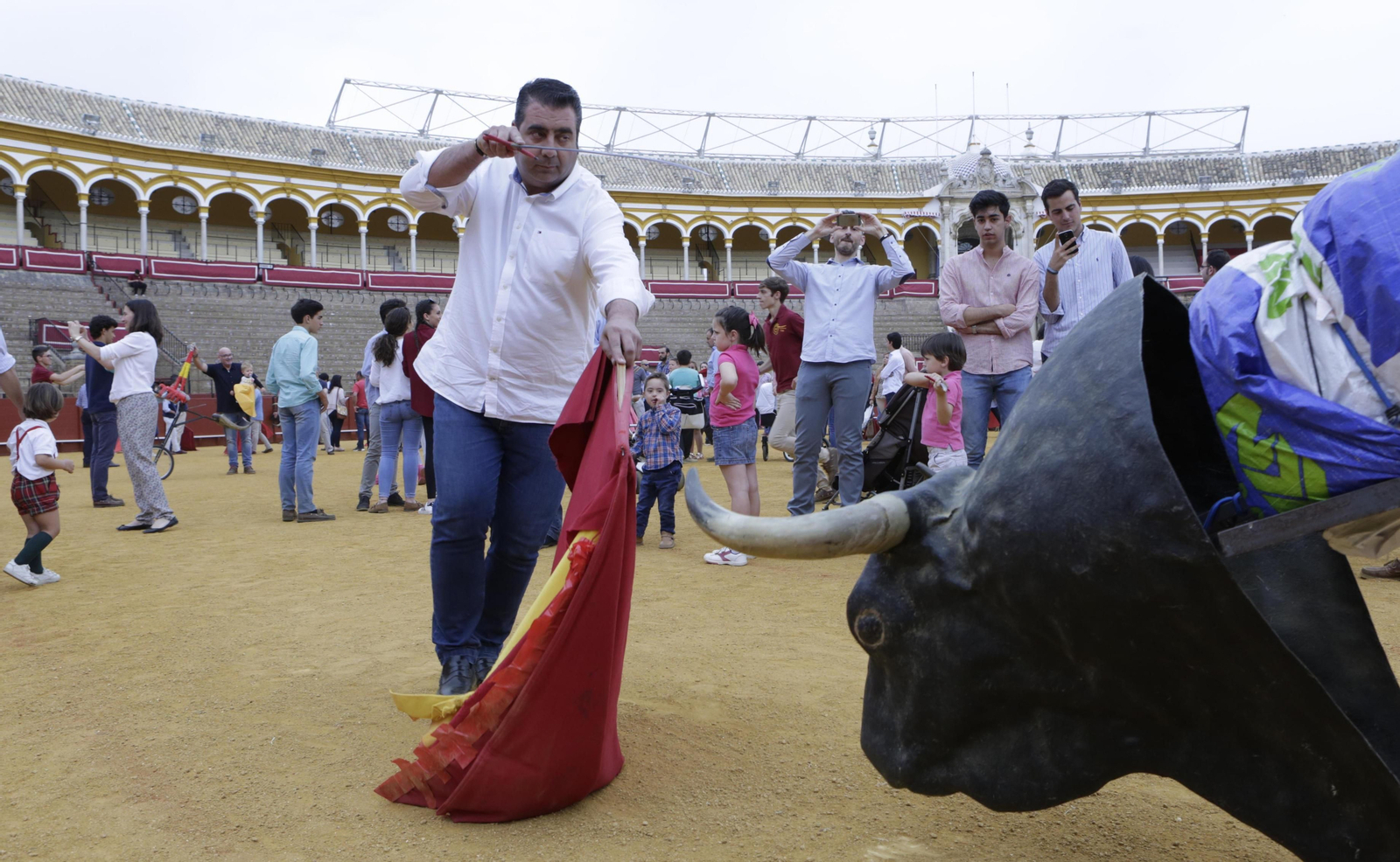 La jornada de puertas abiertas en la Maestranza, en imágenes