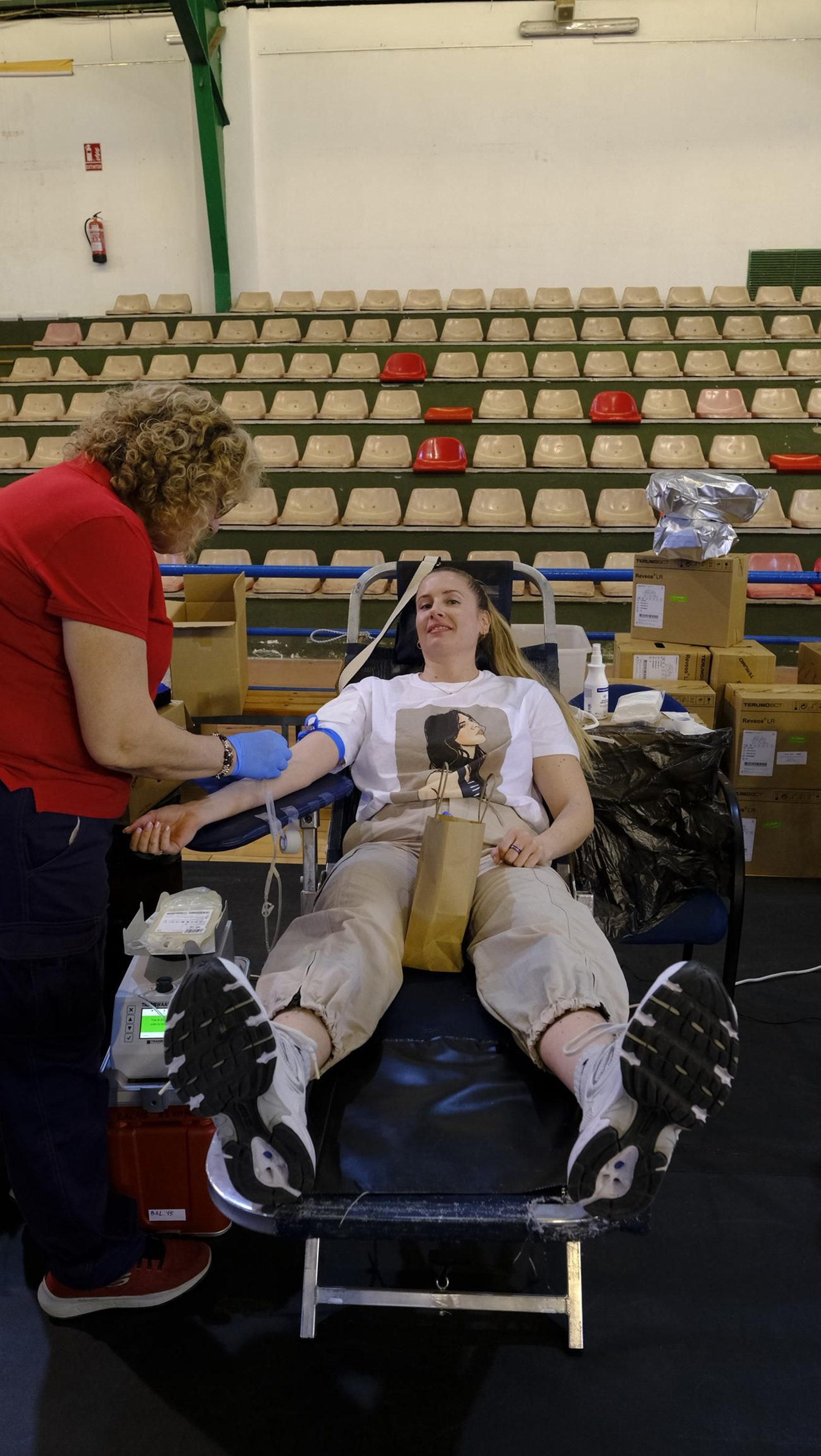 Imágenes de la donación colectiva de sangre y plasma en el Pabellón Rafael Florido
