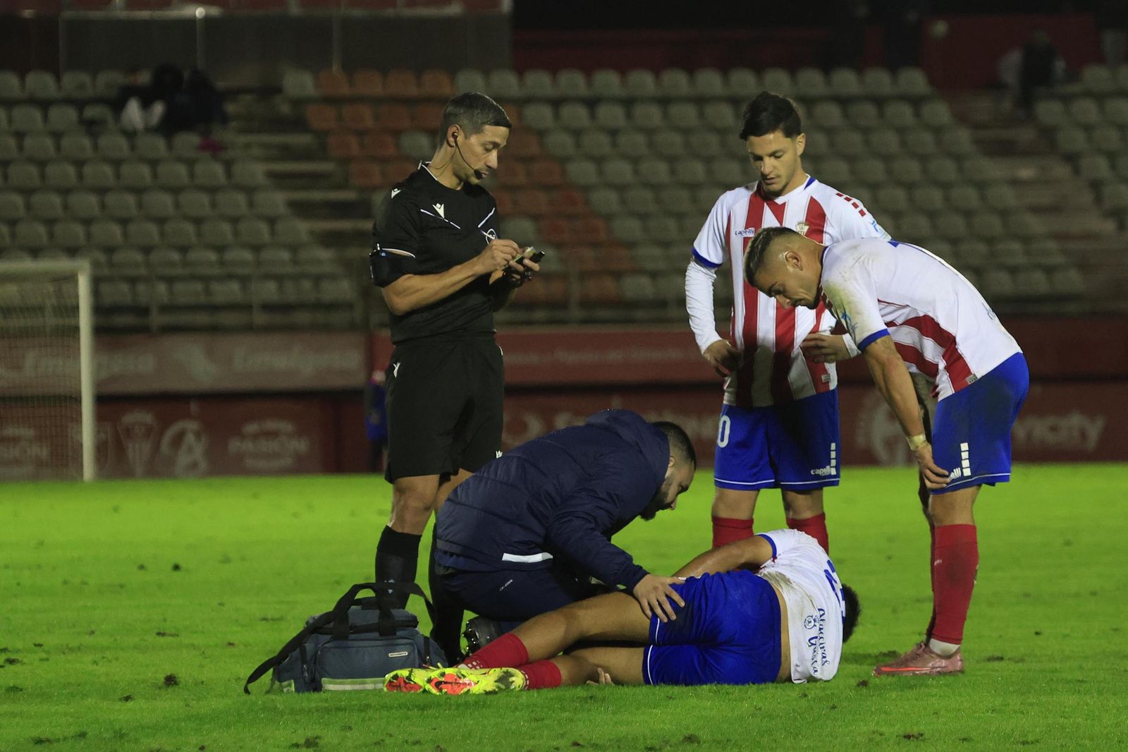 Las mejores fotos del Algeciras - Villarreal B de Primera Federación