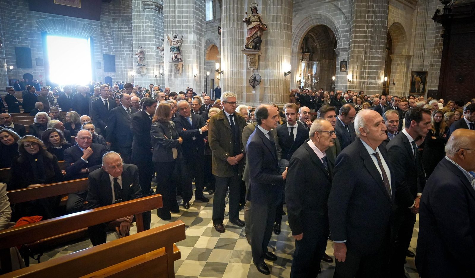 Imágenes del funeral de Álvaro Domecq en la catedral de Jerez