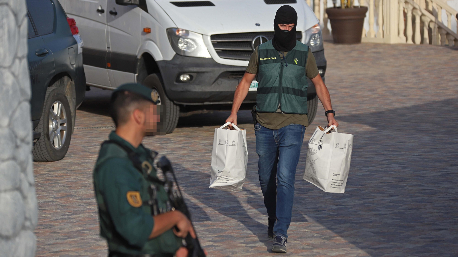 Registros de la Guardia Civil en San Roque y Los Barrios