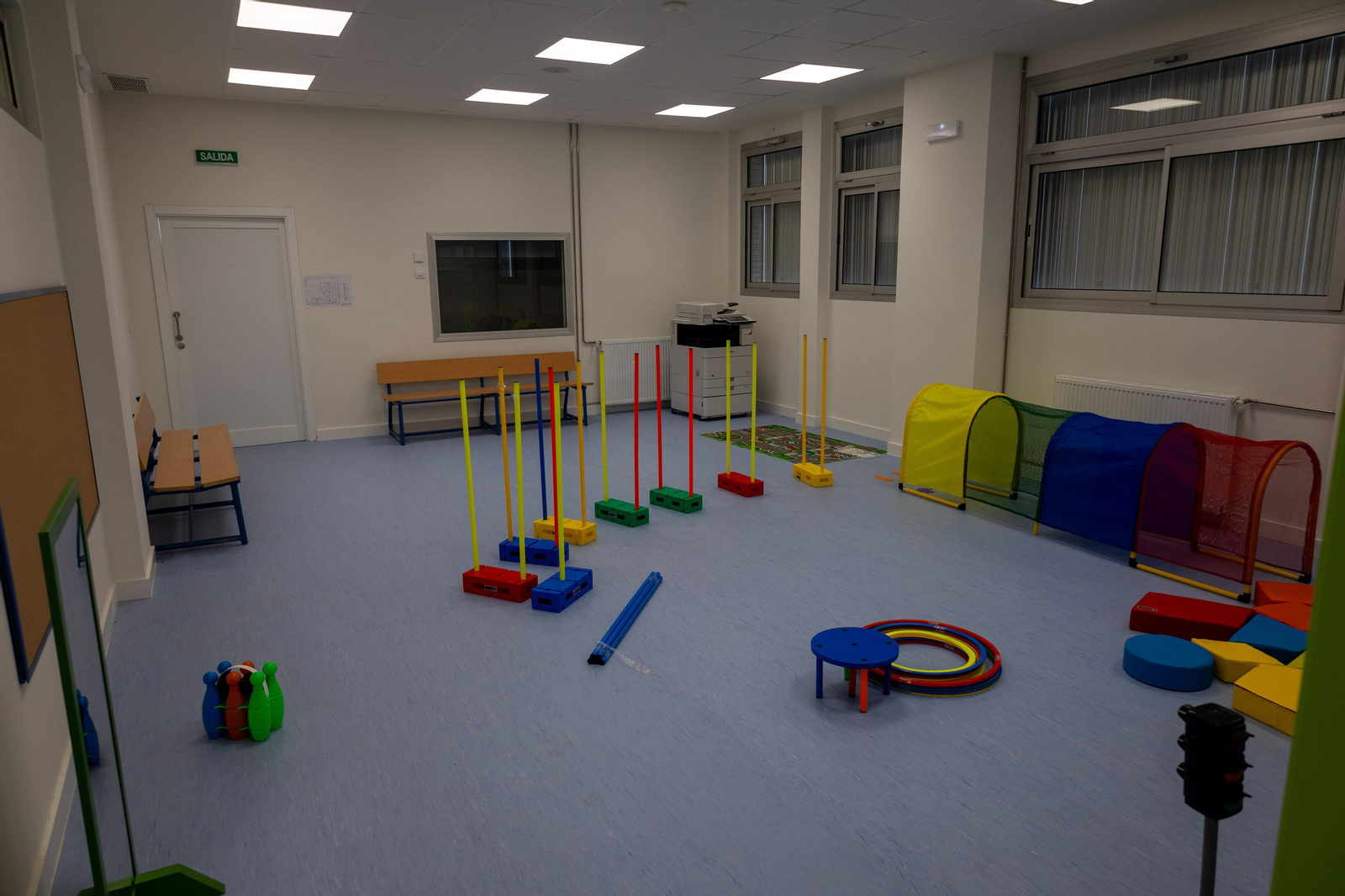 Un recorrido en imágenes por el interior del nuevo colegio del Ensanche Sur en Huelva