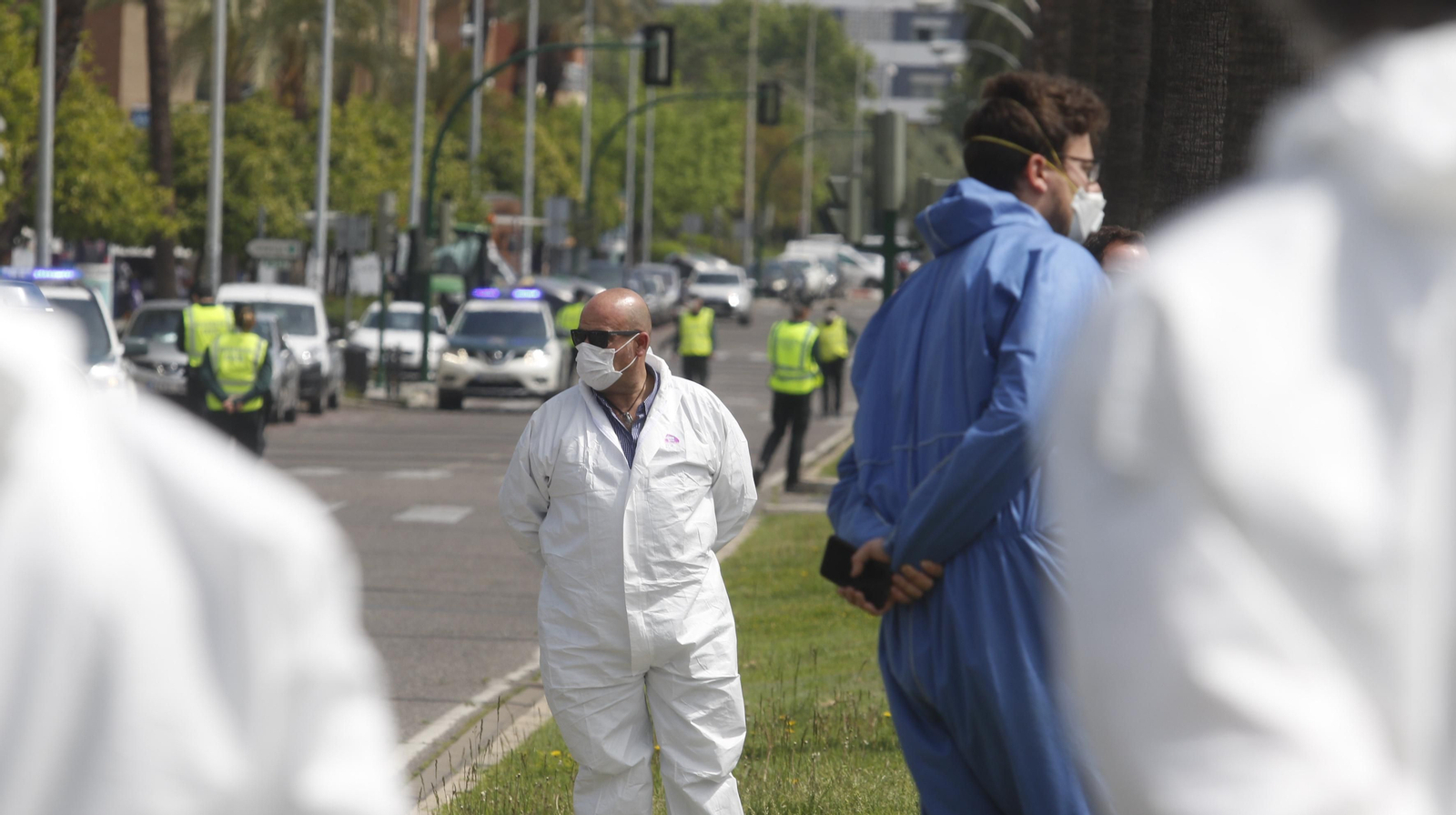 Las fotos del homenaje de los agricultores a los sanitarios de Córdoba