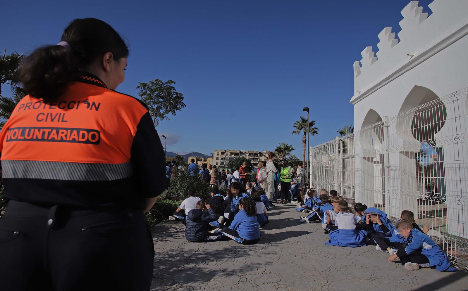 Fotos del simulacro de tsunami en el colegio Nuestra Señora de los Milagros en Algeciras