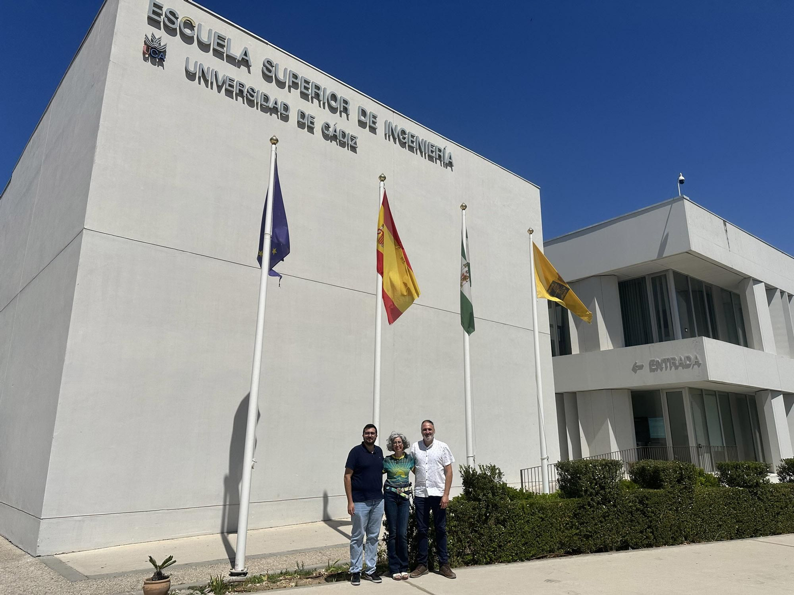 Investigadores de la Universidad de Cádiz logran acelerar un 70% el entrenamiento de modelos de IA Investigadores de la Universidad de Cádiz logran acelerar un 70% el entrenamiento de modelos de IA
