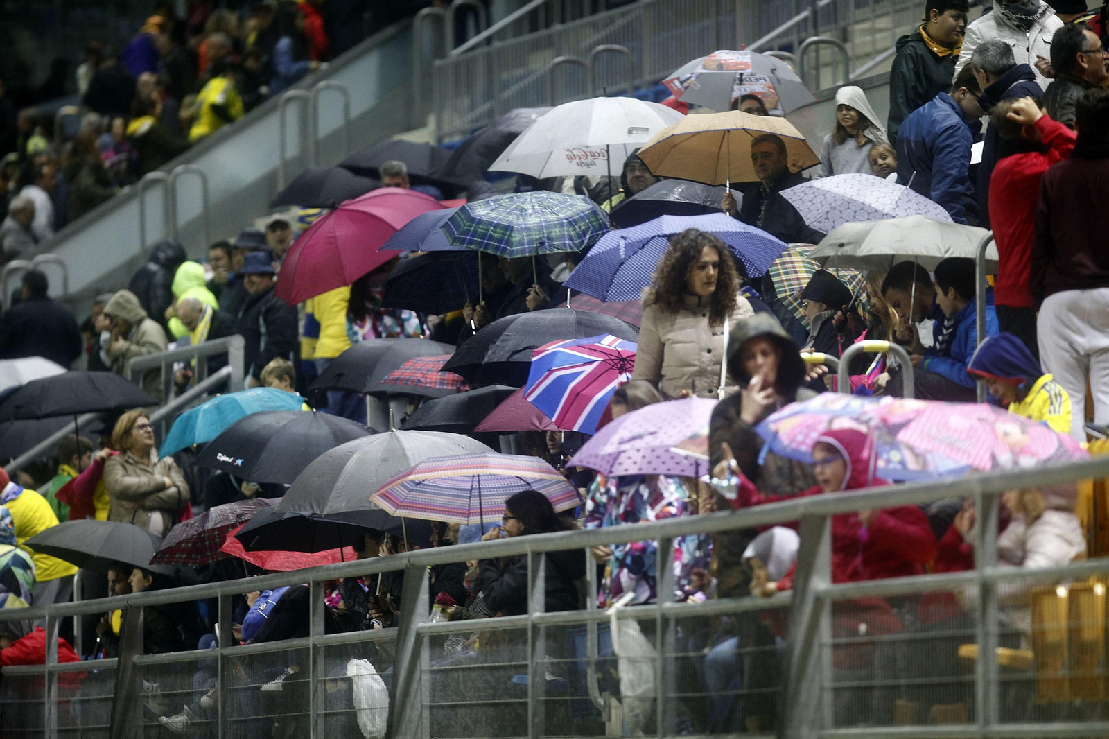 Goleada del Cádiz en el Carranza