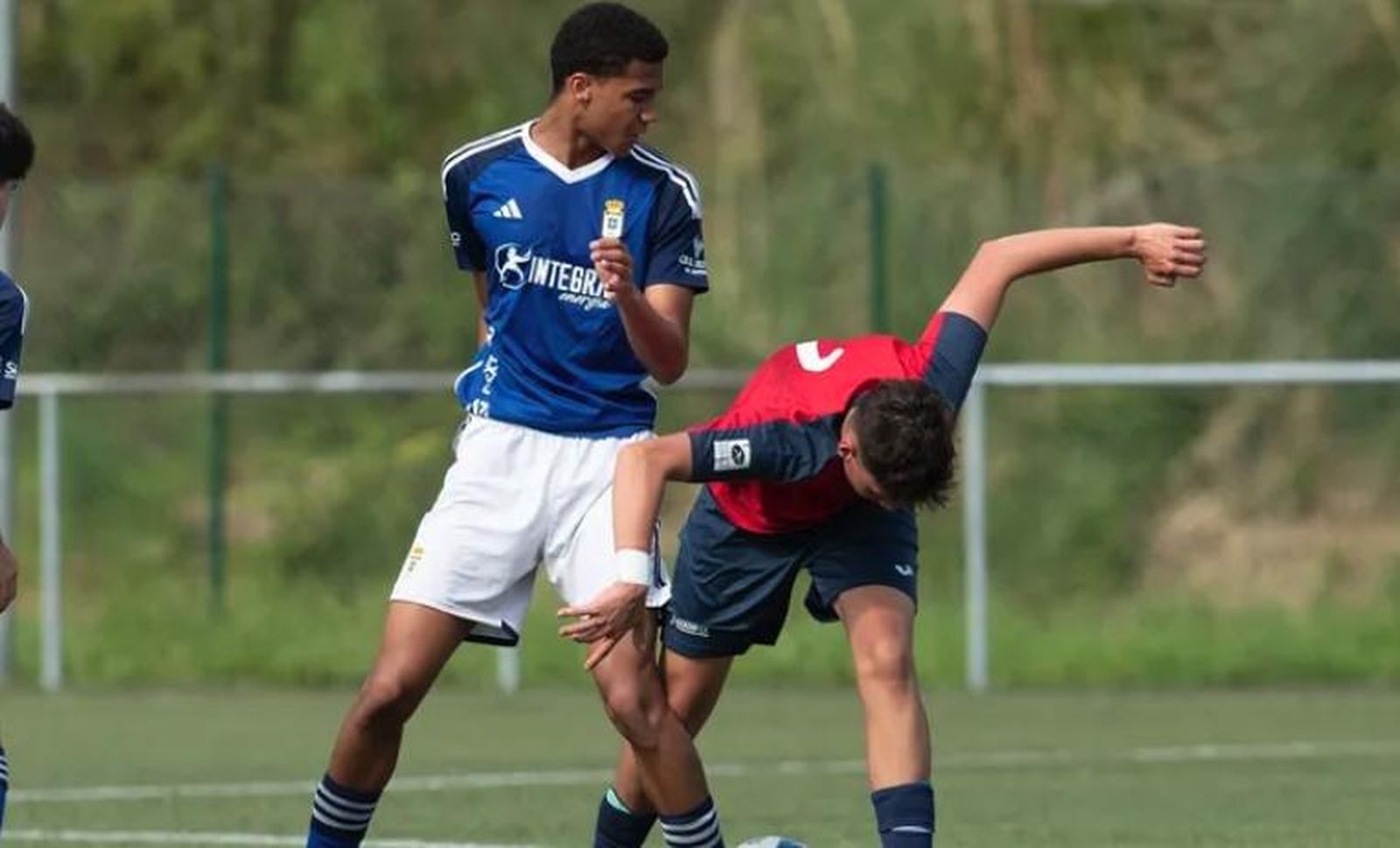 Jorell Robert, en un partido con el Oviedo.
