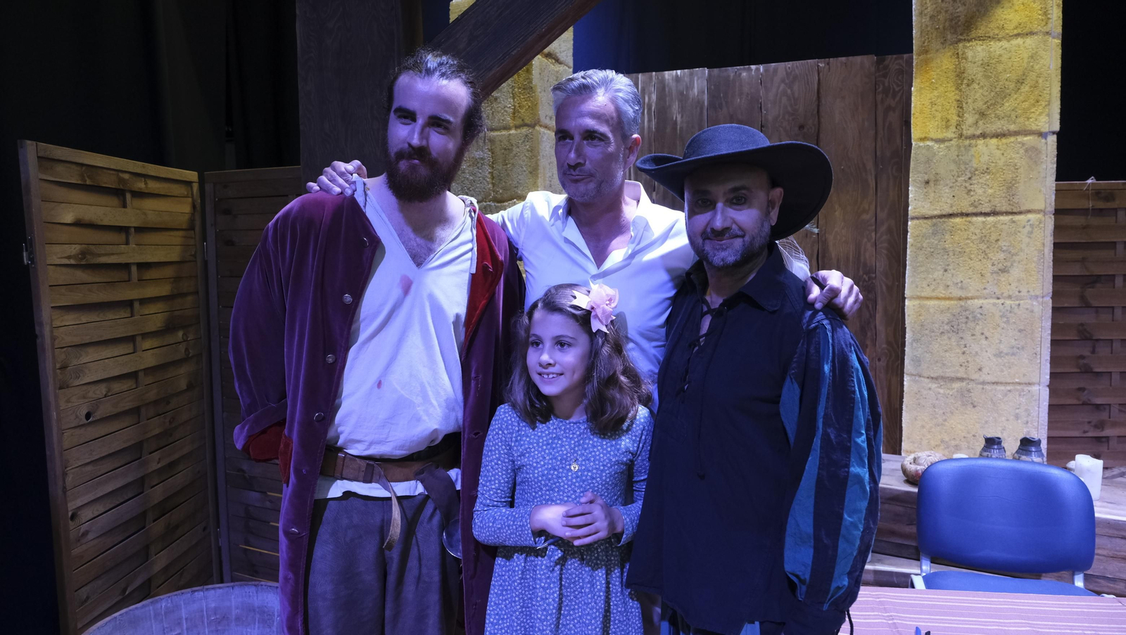 Imágenes de El Diario de los Libros, con Amós Milton