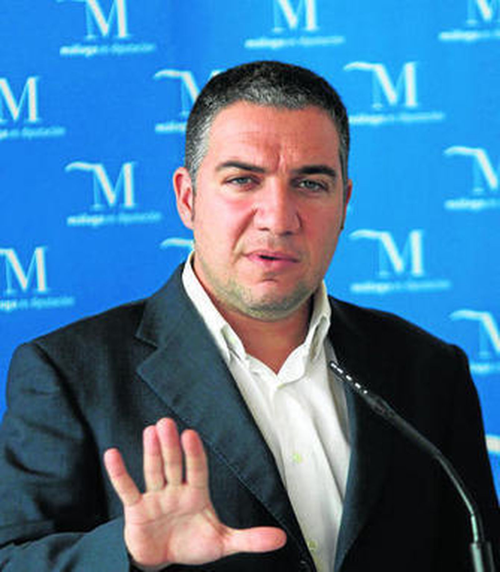 El presidente provincial del PP, Elías Bendodo.