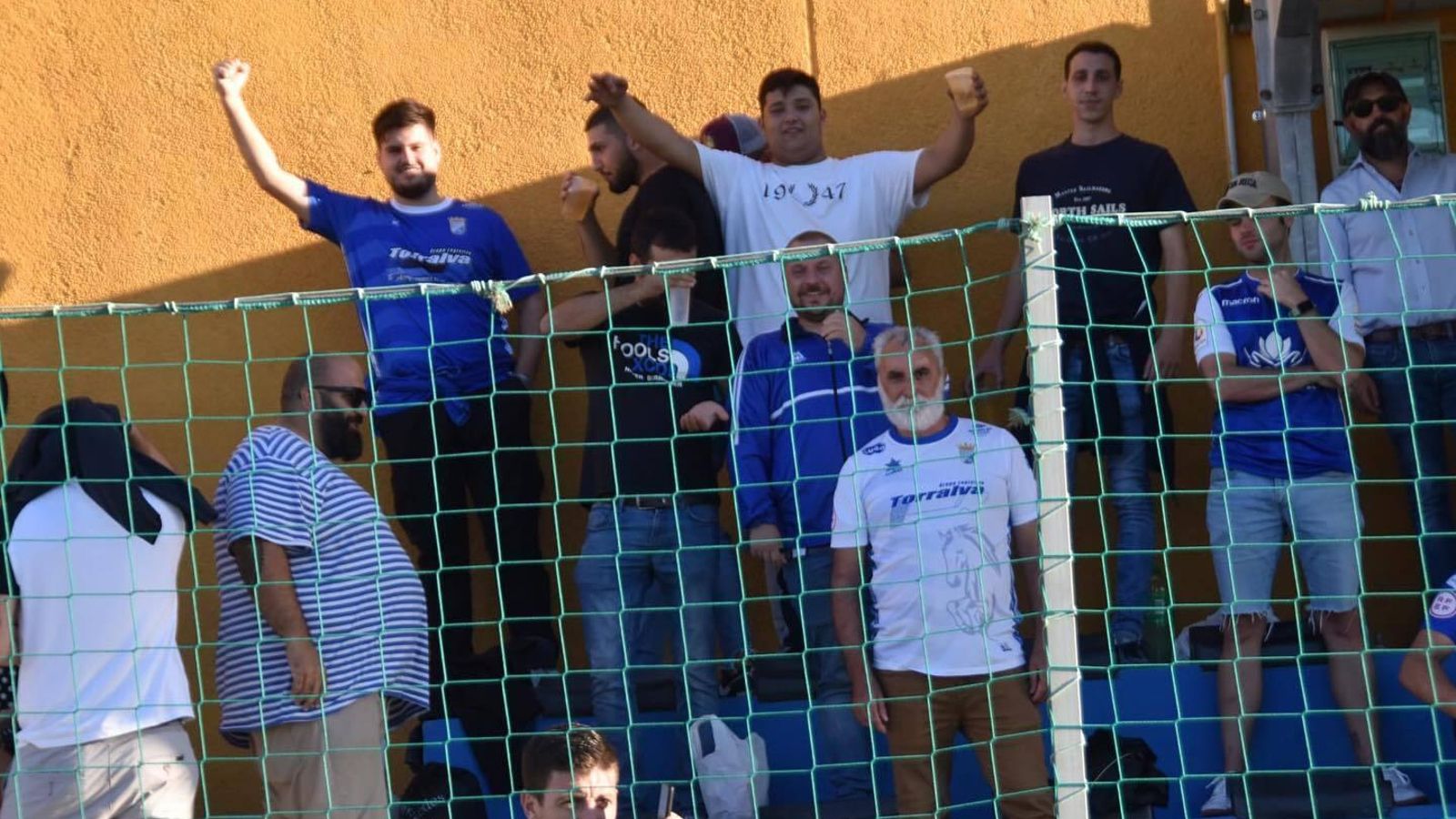 El Deportivo estuvo acompañado por sus aficionados.